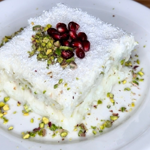 Muhallebili gülaç