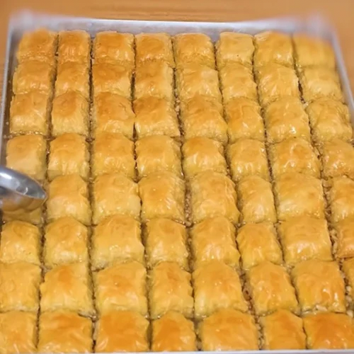 Cevizli baklava