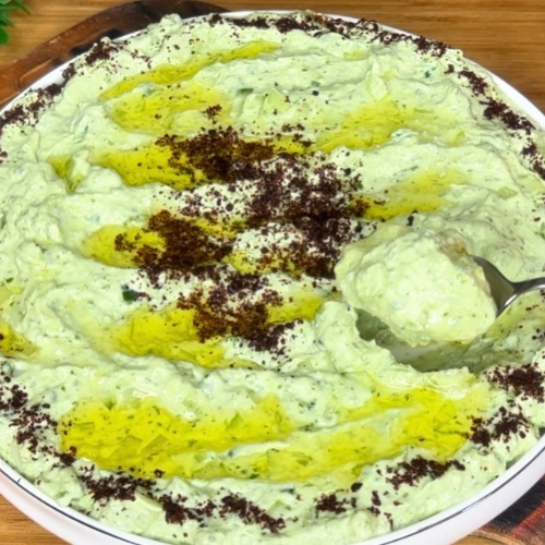 Lokanta Usulü Yeşil Kuru Cacık Tarifi